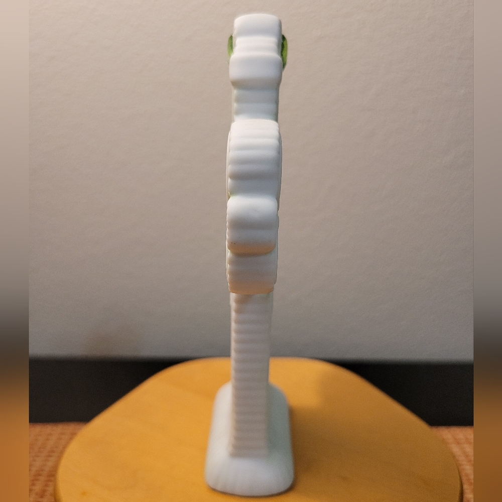 VTG Precious Moments Monthly Standing Cross, August, 1995, Enesco, Like New - Picture 4 of 11